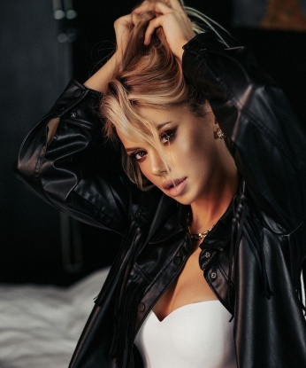 Анкета проститутки Эльвира - город Дюллюкю, 25 лет, №2659